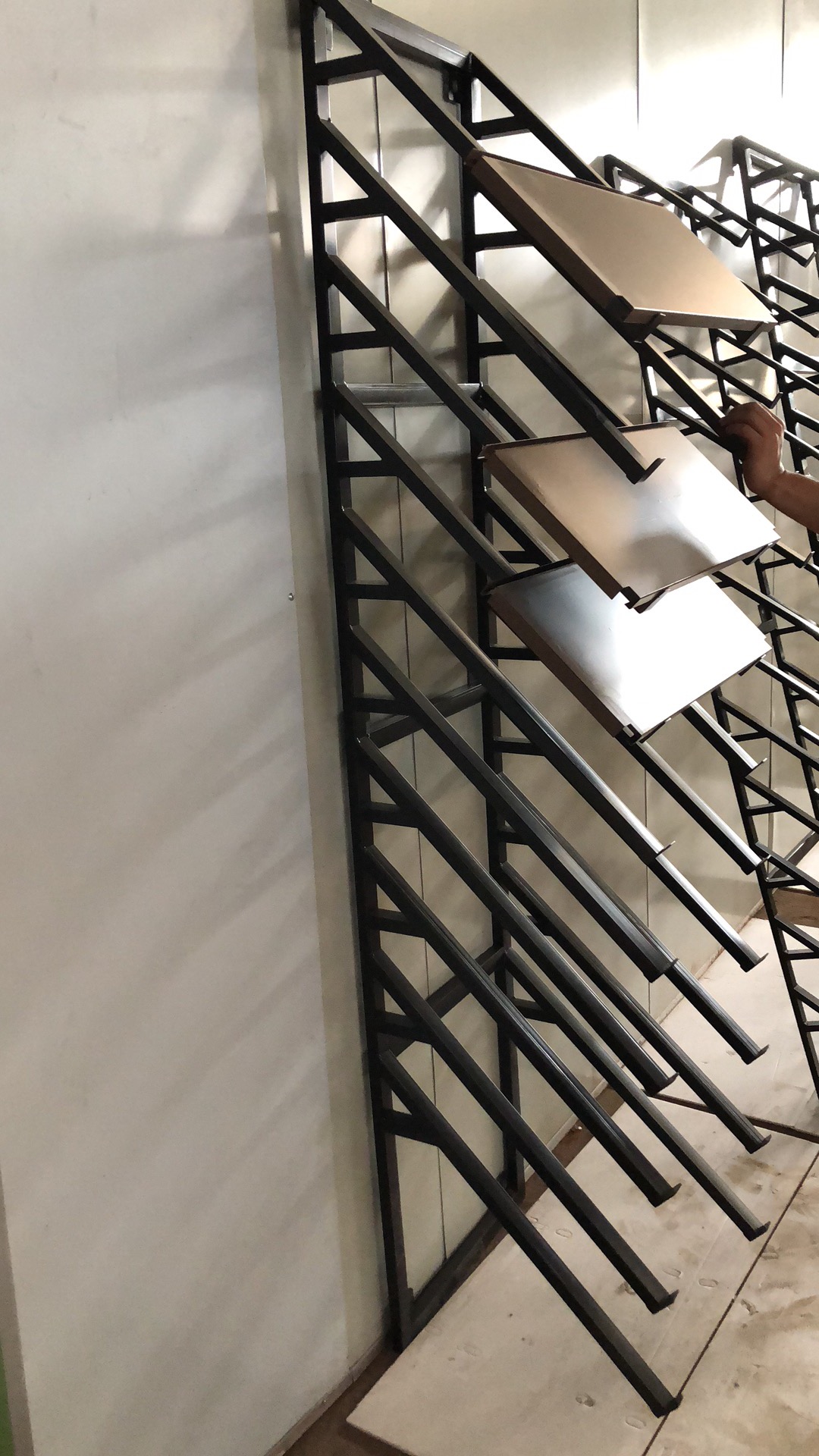 Wall-Mounted Stone Display System - Slim Profile Slab Holder for Galleries